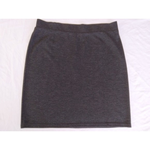 J. Jill Dresses & Skirts - J. JILL Charcoal Gray PENCIL SKIRT Stretch Pull-On Womens Size Medium